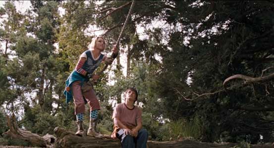 Leslie and Jesse get to the land of Terabithia
