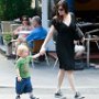 Celebrities Wearing Black Chucks  Liv Tyler and son Milo wearing black chucks.