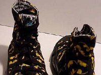 Chucks With Commercial Pattern Uppers  Batman high tops, front and rear patch views.