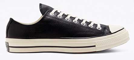 chuck taylor 70 low black