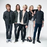 R5  Posed shot of the band with Ellington and Ross wearing black high top chucks.