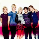R5  Posed shot of the band.